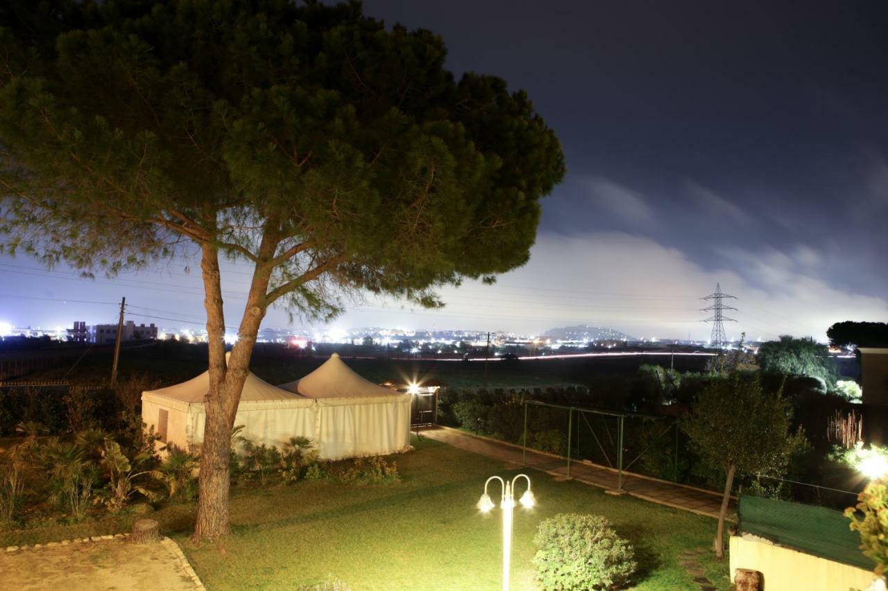 Couette-café Avion 3*